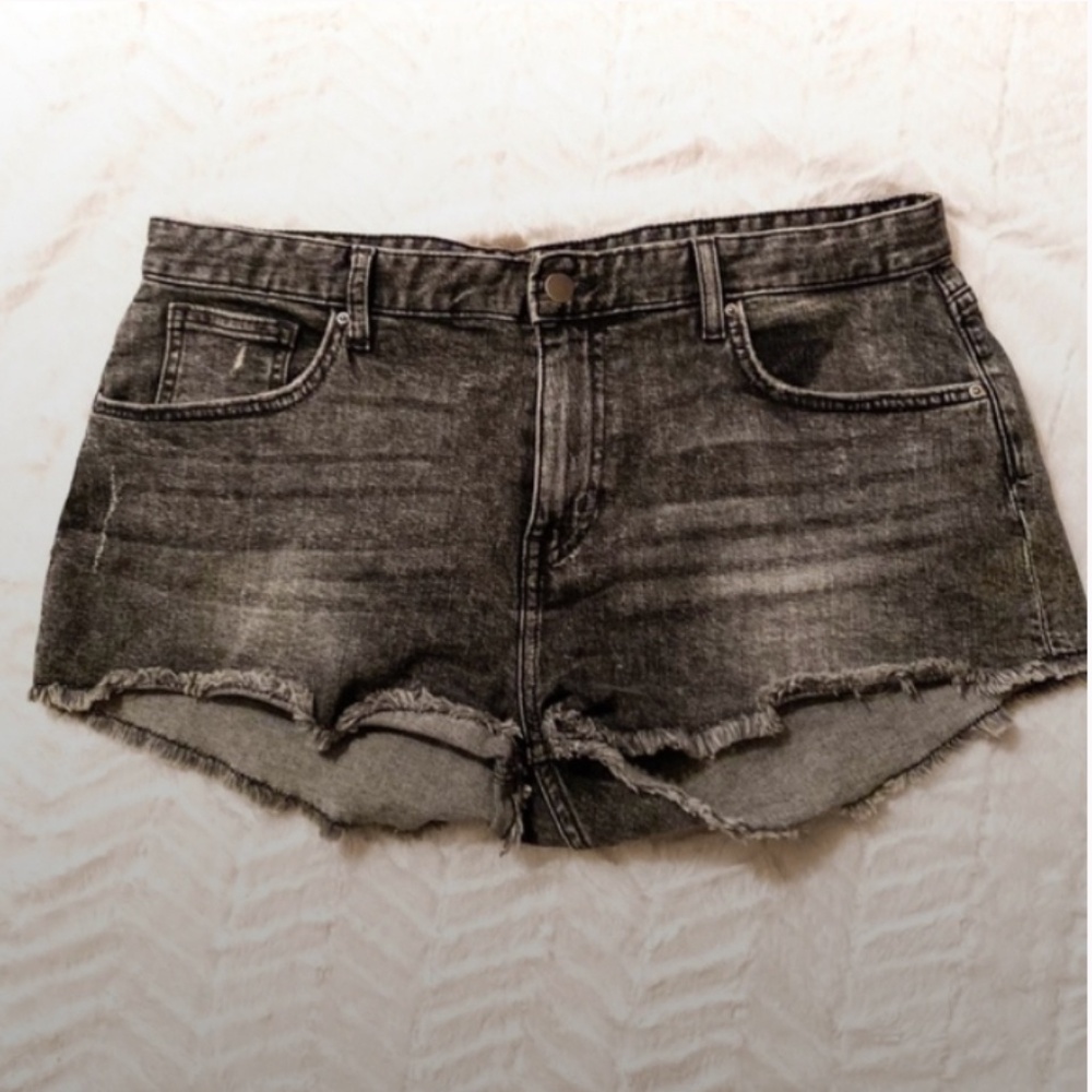 H&M Faded Black High Rise Shorts